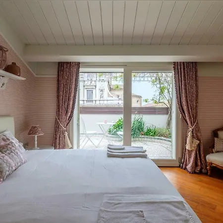 Penthouse In The Centre Апартаменты Равенна