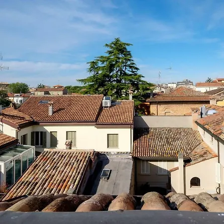 Penthouse In The Centre Daire Ravenna