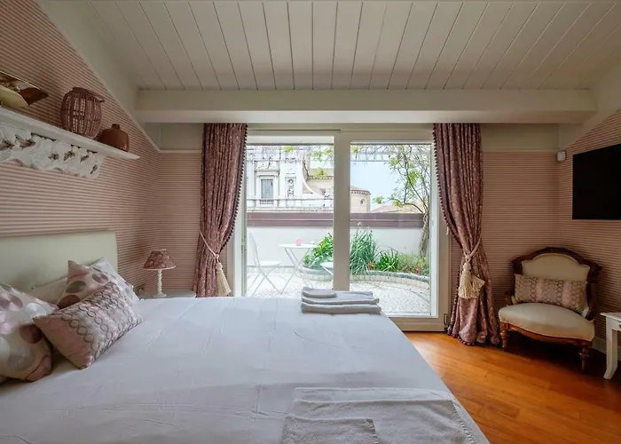 Penthouse In The Centre Lägenhet Ravenna